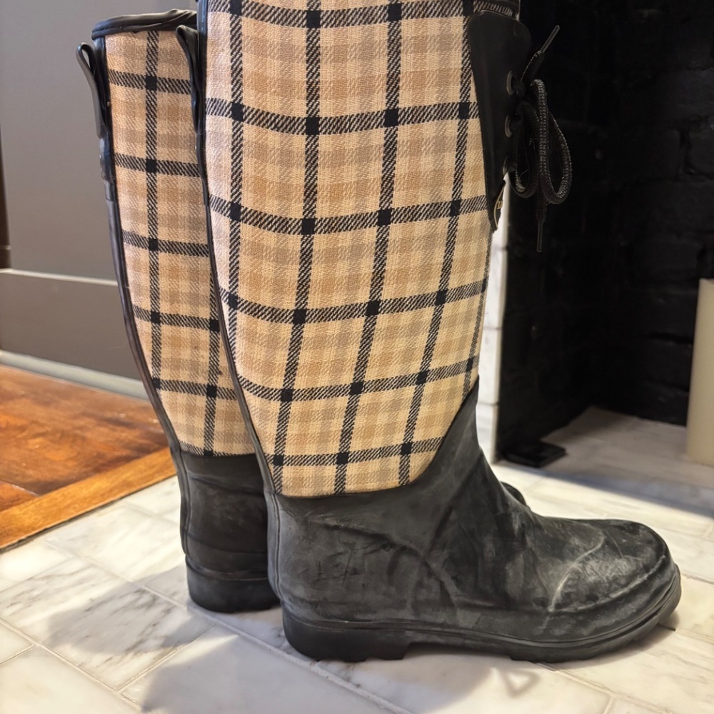 Laura Ashley Garden Plaid Rain Boots | Tall Waterproof Wellies | Women’s Size 5 - Picture 3 of 7